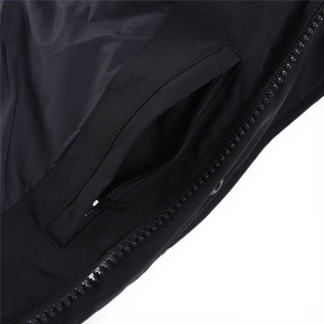 P320 Canada Goose Canada Goose #Freestyle Crew 4154M men’s and women’s vest down ➖ Genuine synchronous anti-counterfeiting chip sensor! ➖ Imported Behringer embroidery machine to customize 10,000-needle embroidery logo! ➖ Imported 21-count polyester-cotton blended original fabric, using Feather-Light 10D waterproof coating fabric, made of 84.5% polyester fiber and 15.5% cotton, 100% the best feel in the entire network! ➖ The genuine official website uses the national standard 80 white duck down, and will never be misled by false claims such as 90 down or goose down! ➖ 100% nylon nylon lining with double double-layer sealing design to prevent velvet from running away. Top-grade polar fleece is used in the collar and pockets to keep warm and comfortable! ➖ Yoshida YKK provides original custom-made electroplated sliders. YKK two-way lockable zippers are tight and smooth and will not peel off paint! ➖ 3M composite original Velcro is durable, and all accessories and hardware are disassembled and customized!  SIZE: XS S M L XL XXL [Attached: Size chart]